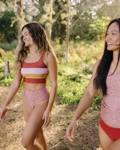 Outlet Core Crop Swim Tops