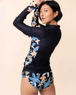 Clearance Raven Baywatch Rashguard Sun Protection